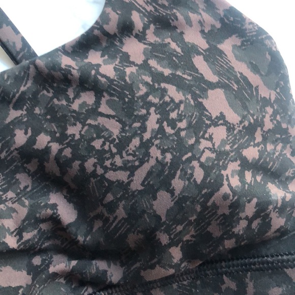 Lululemon Bra - Picture 4 of 4